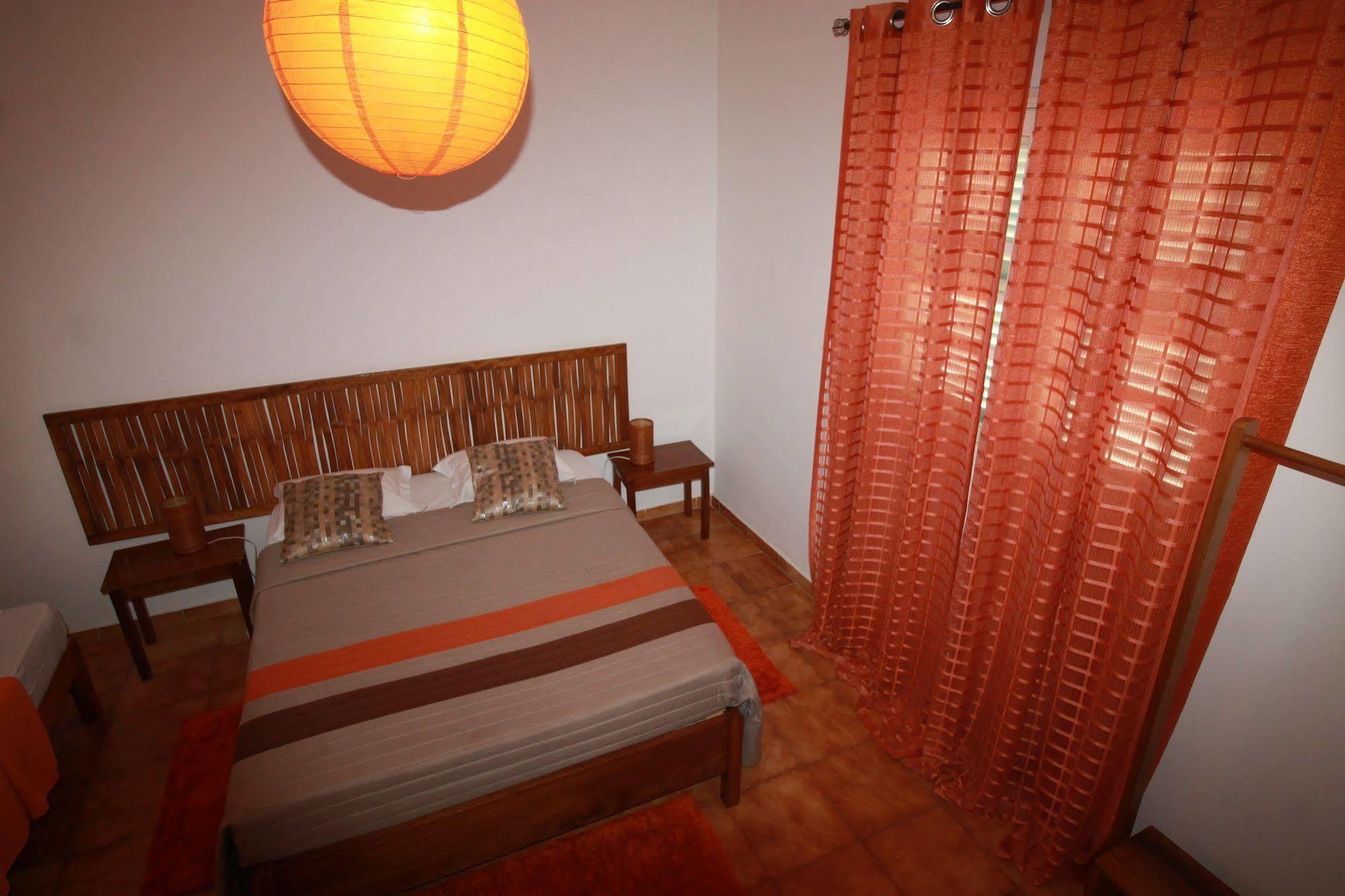 Sweet Guest House Sao Tome Esterno foto